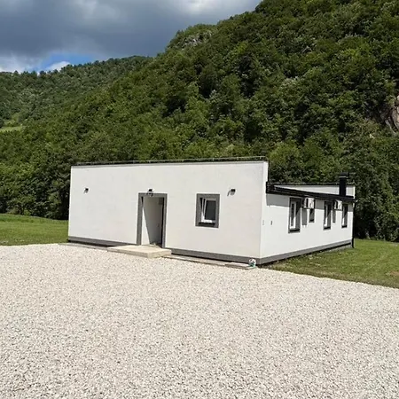 Emela Villa Jajce